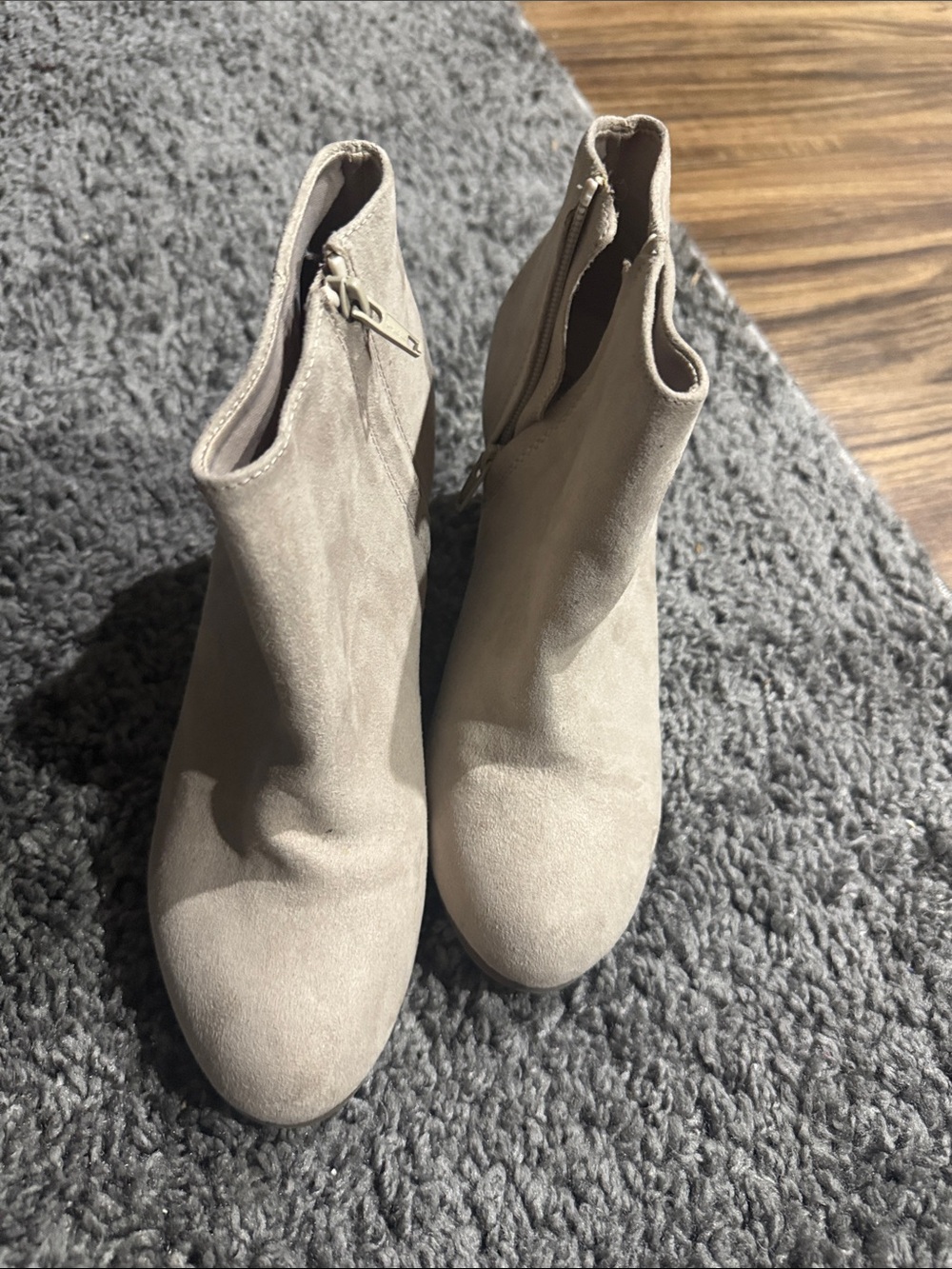 Old Navy Light Taupe Suede Ankle Booties